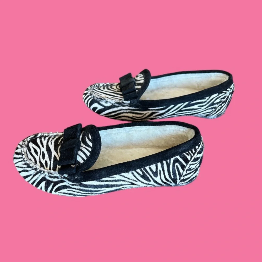 Cole Haan Girls NWOT Zebra Calf Hair Moccasins / Loafers size 12